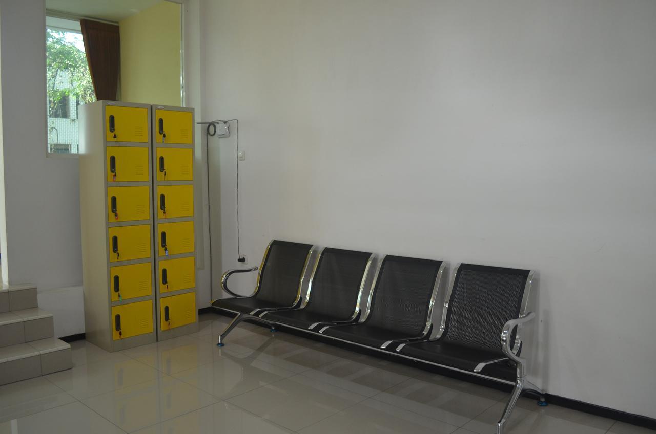 Huize Jon Hostel มะลัง ภายนอก รูปภาพ